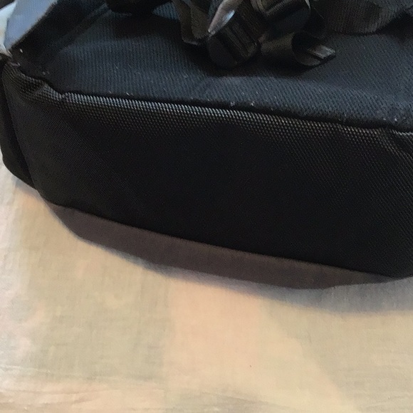 Backpack - Picture 9 of 10